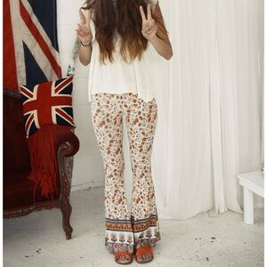 Vintage Spell and the‎ Gypsy Orange Blossom Bell leggings/pants size 6